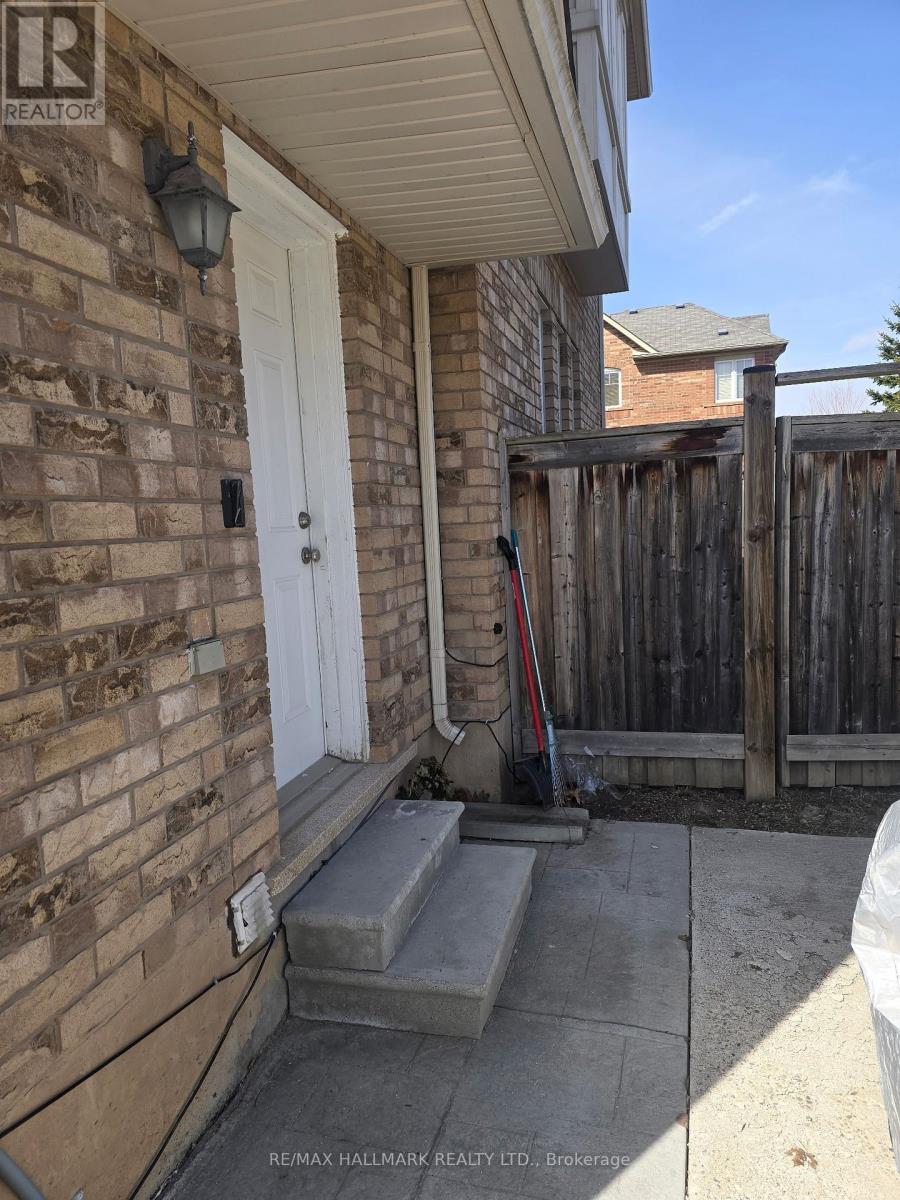 48 Van Fleet Terrace, Milton (Ha Harrison), Ontario  L9T 0Y4 - Photo 12 - W12937812