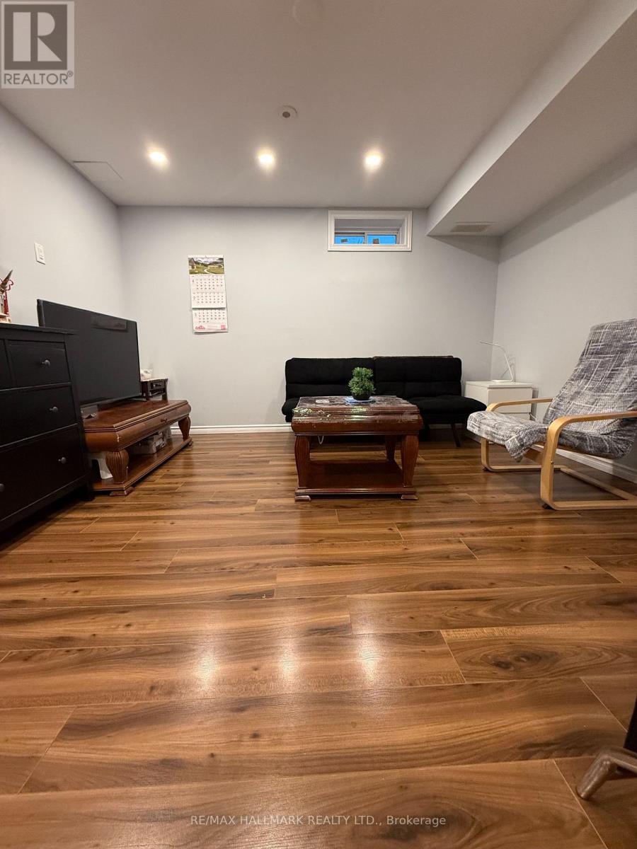 48 Van Fleet Terrace, Milton (Ha Harrison), Ontario  L9T 0Y4 - Photo 5 - W12937812