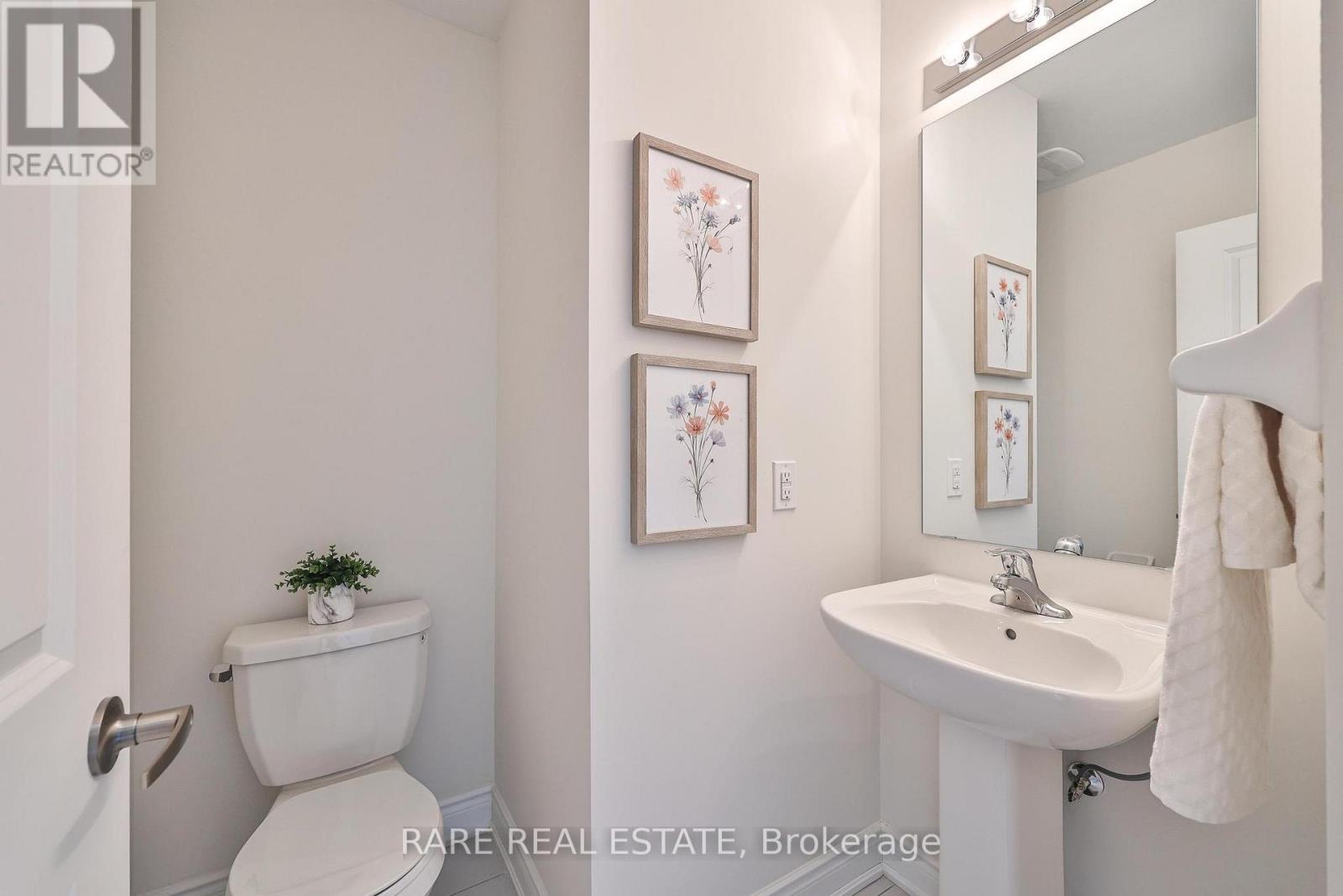 6 Tarmola Park Court, Toronto, Ontario  M9L 0A6 - Photo 13 - W12937814