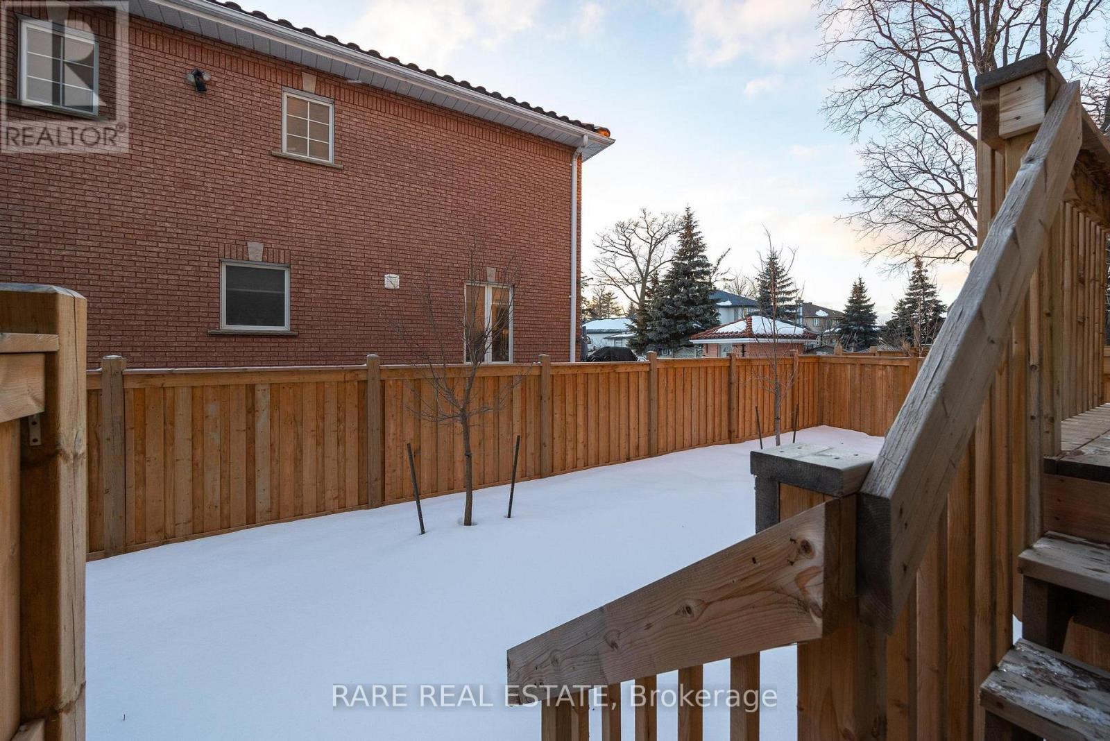 6 Tarmola Park Court, Toronto, Ontario  M9L 0A6 - Photo 33 - W12937814