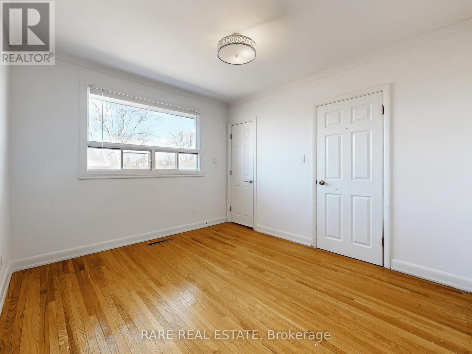 Main - 359 East 42nd Street, Hamilton, Ontario  L8T 3A6 - Photo 13 - X12937808