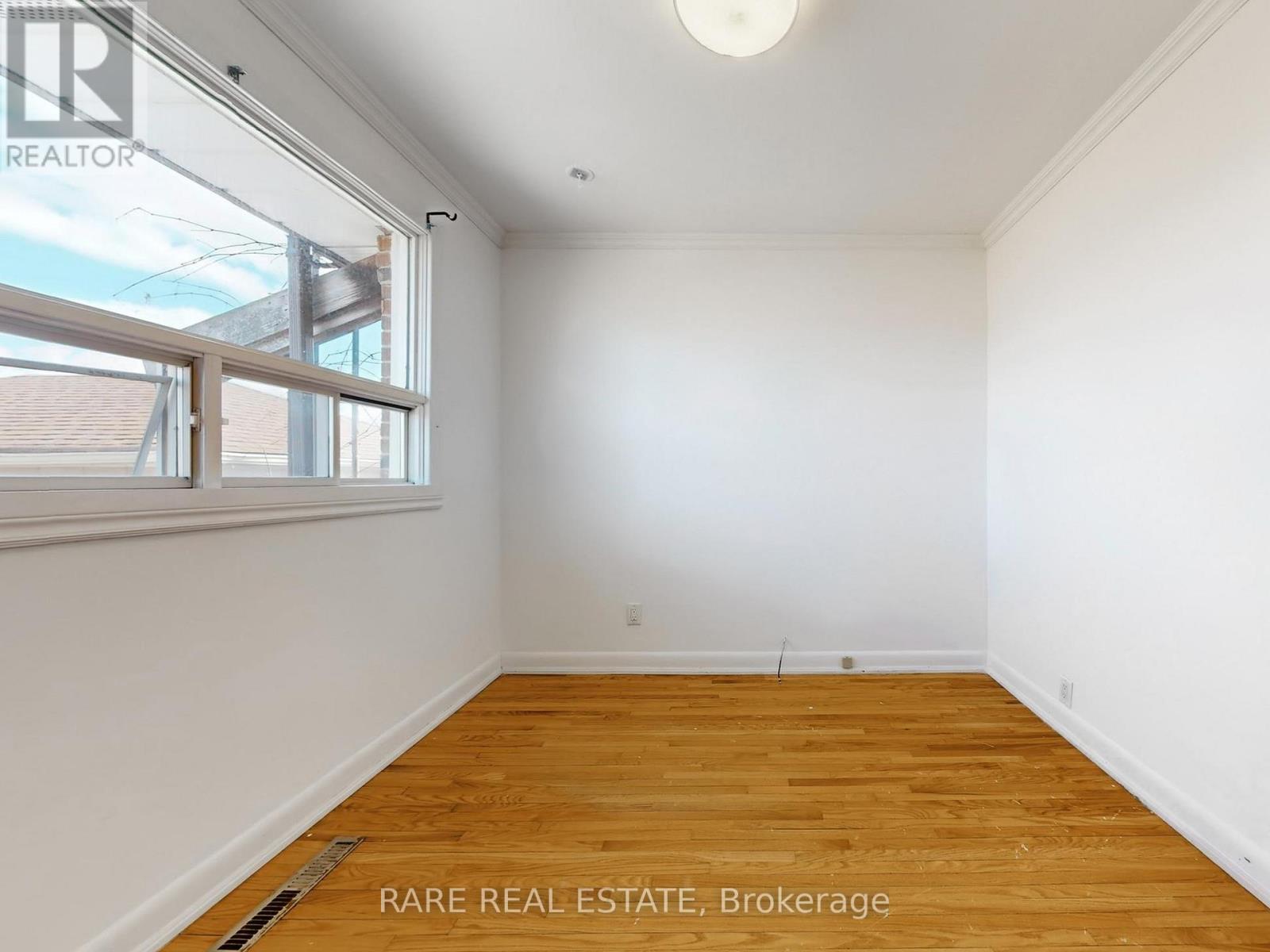 Main - 359 East 42nd Street, Hamilton, Ontario  L8T 3A6 - Photo 22 - X12937808