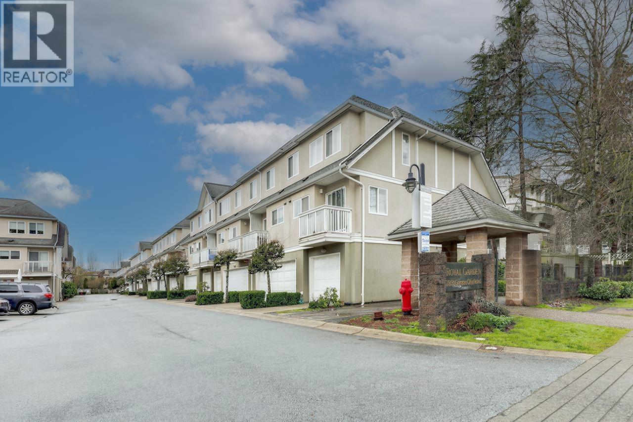 14 7831 GARDEN CITY ROAD, Richmond, British Columbia