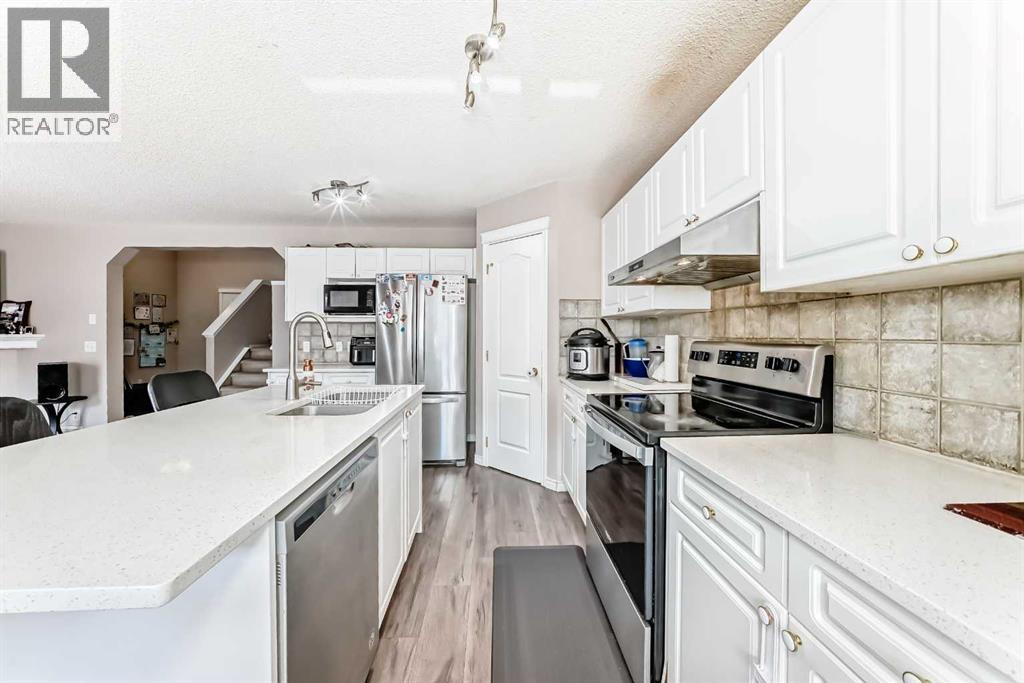 9 Somerside Crescent Sw, Calgary, Alberta  T2Y 4G8 - Photo 13 - A2297148