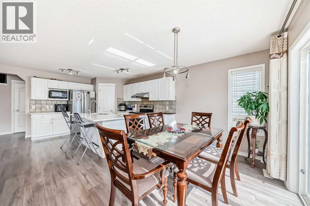 9 Somerside Crescent Sw, Calgary, Alberta  T2Y 4G8 - Photo 17 - A2297148