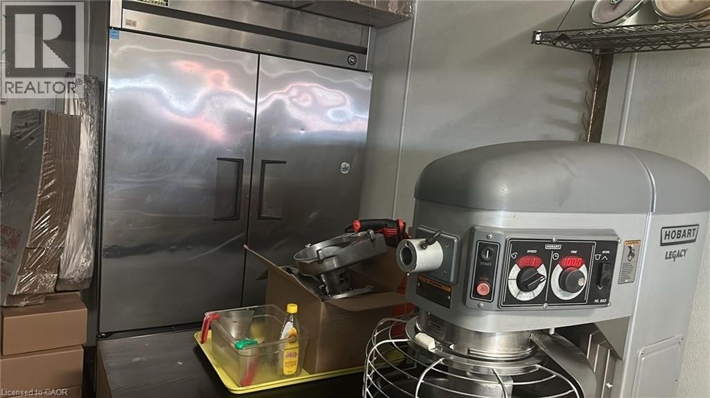 668 Erb Street, Waterloo, Ontario  N2T 2Z7 - Photo 13 - 40815440