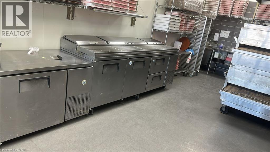 668 Erb Street, Waterloo, Ontario  N2T 2Z7 - Photo 3 - 40815440