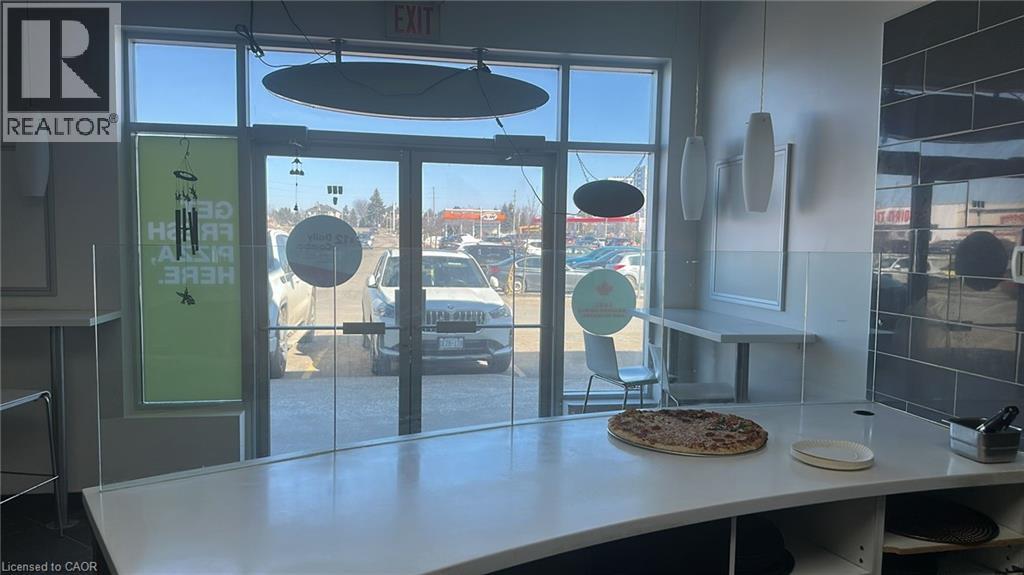 668 Erb Street, Waterloo, Ontario  N2T 2Z7 - Photo 5 - 40815440