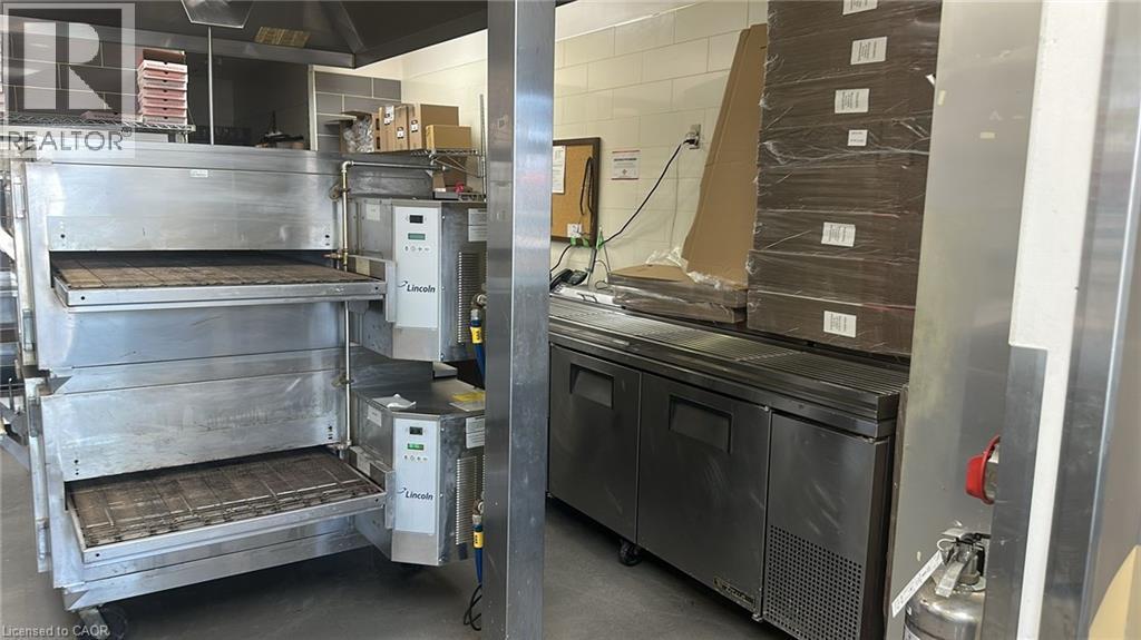 668 Erb Street, Waterloo, Ontario  N2T 2Z7 - Photo 6 - 40815440