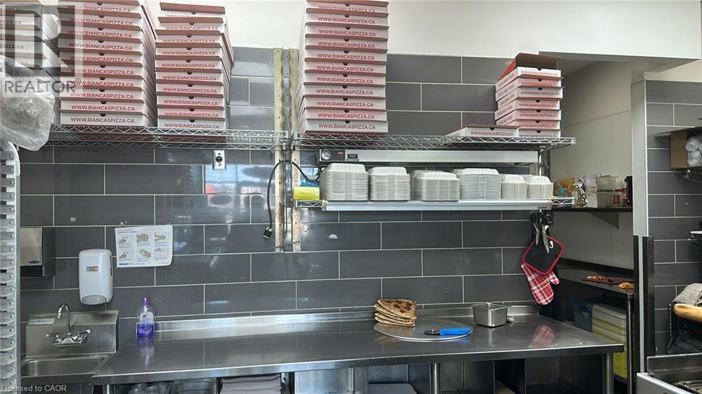 668 Erb Street, Waterloo, Ontario  N2T 2Z7 - Photo 9 - 40815440