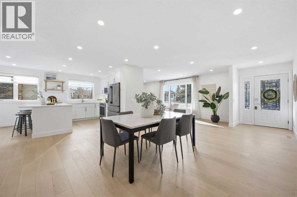 36 Lake Adams Place Se, Calgary, Alberta  T2J 3S8 - Photo 10 - A2291814