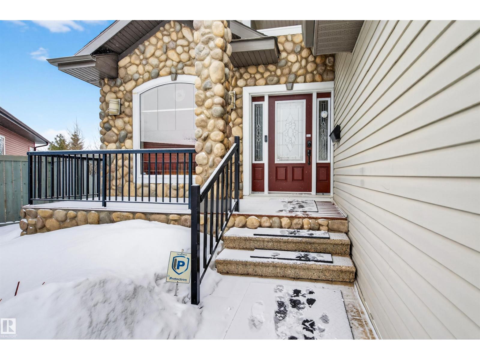 1213 Cunningham Dr Sw, Edmonton, Alberta  T6W 0R5 - Photo 2 - E4477880