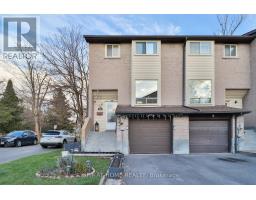 255 - 55 COLLINSGROVE ROAD, Toronto, Ontario