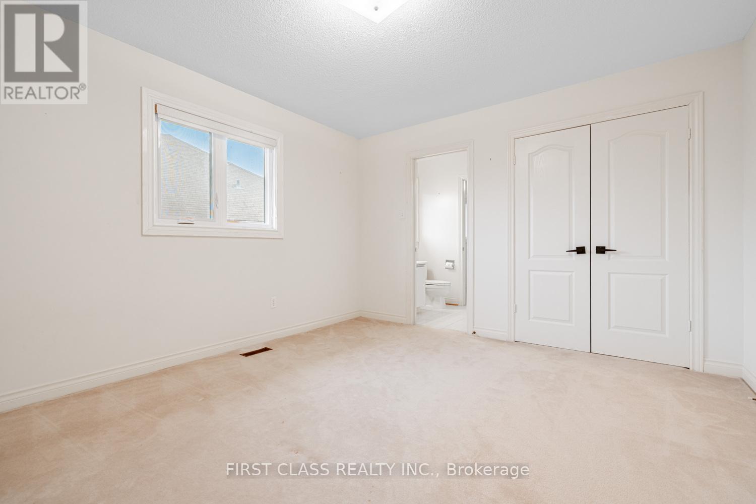 220 Timpson Drive, Aurora, Ontario  L4G 5M7 - Photo 16 - N12937824