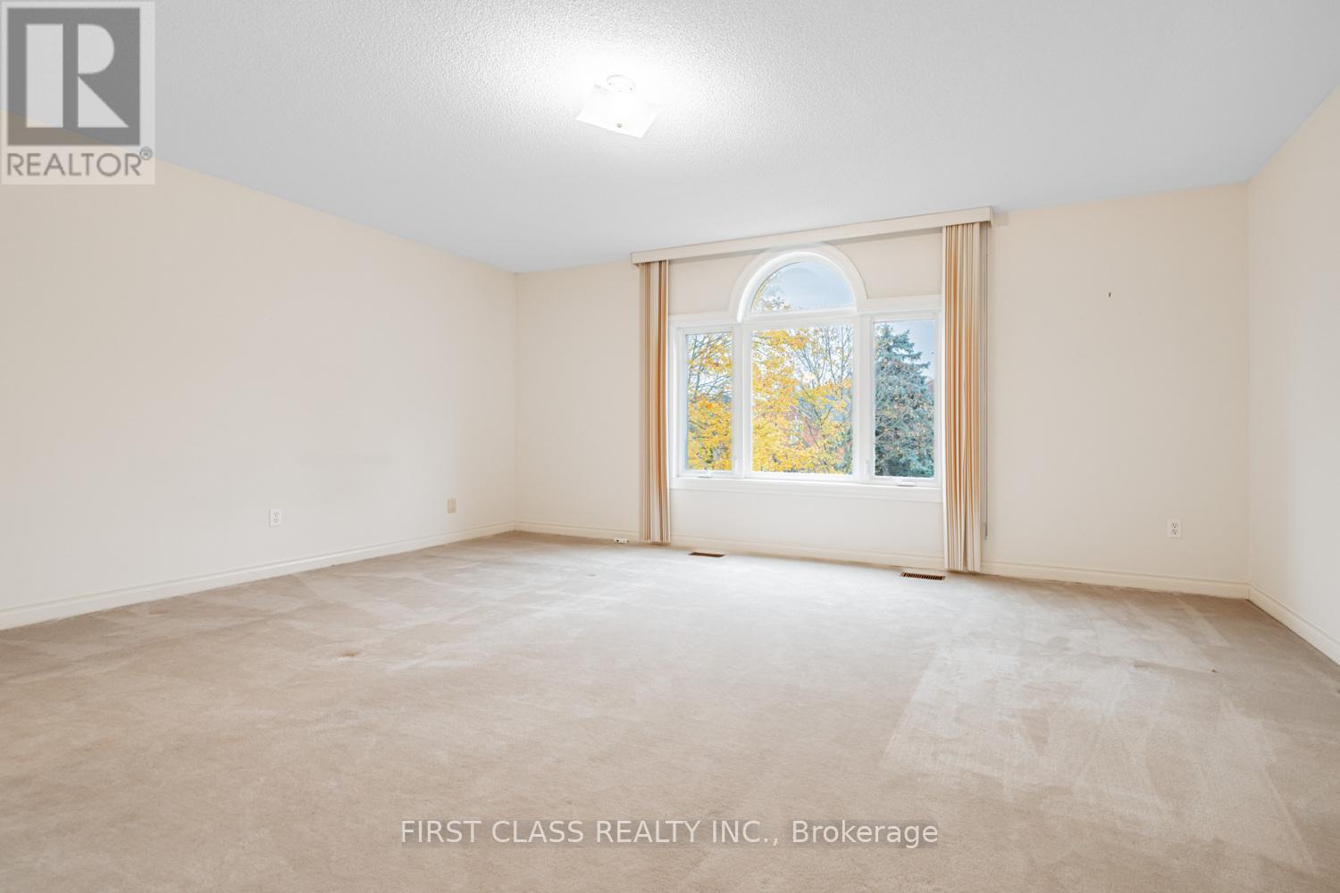 220 Timpson Drive, Aurora, Ontario  L4G 5M7 - Photo 19 - N12937824