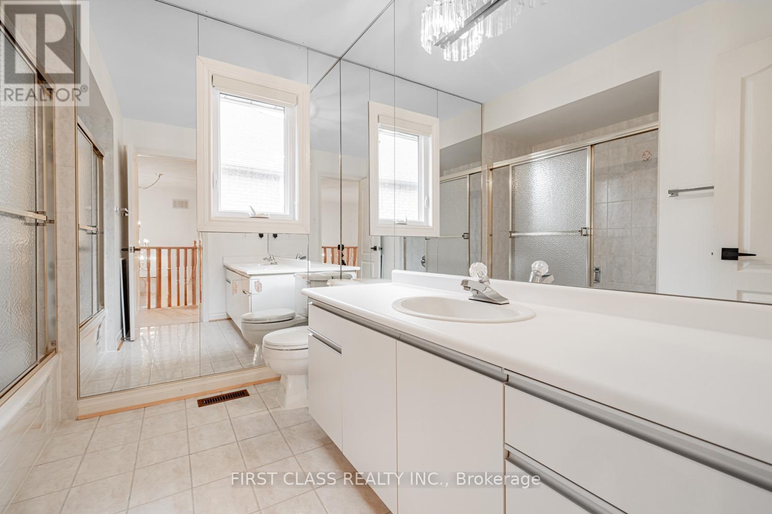 220 Timpson Drive, Aurora, Ontario  L4G 5M7 - Photo 22 - N12937824