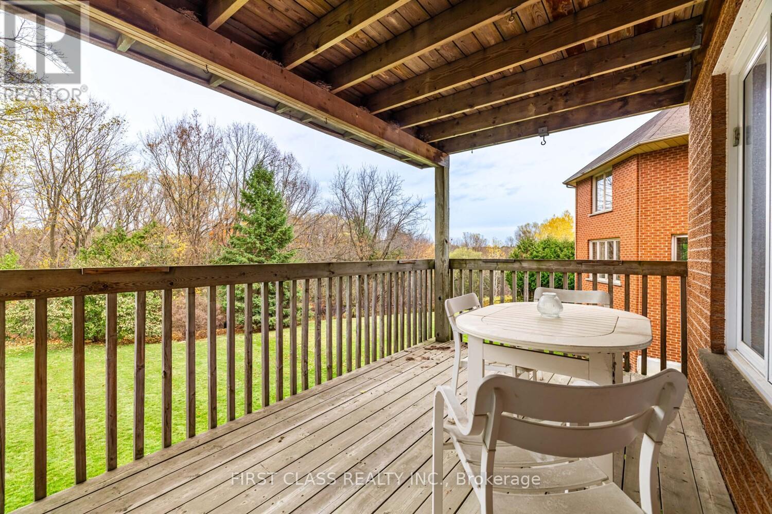 220 Timpson Drive, Aurora, Ontario  L4G 5M7 - Photo 30 - N12937824