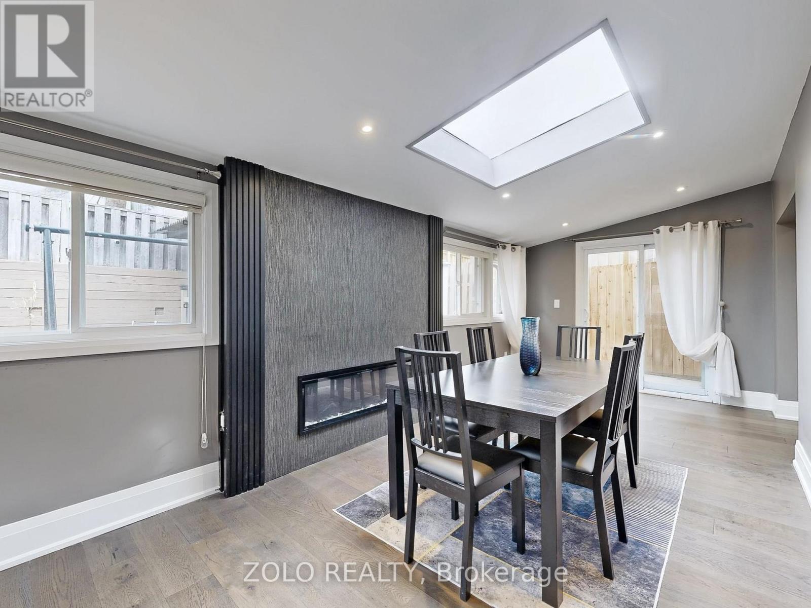 226 Thoms Crescent, Newmarket, Ontario  L3Y 1E1 - Photo 11 - N12937834