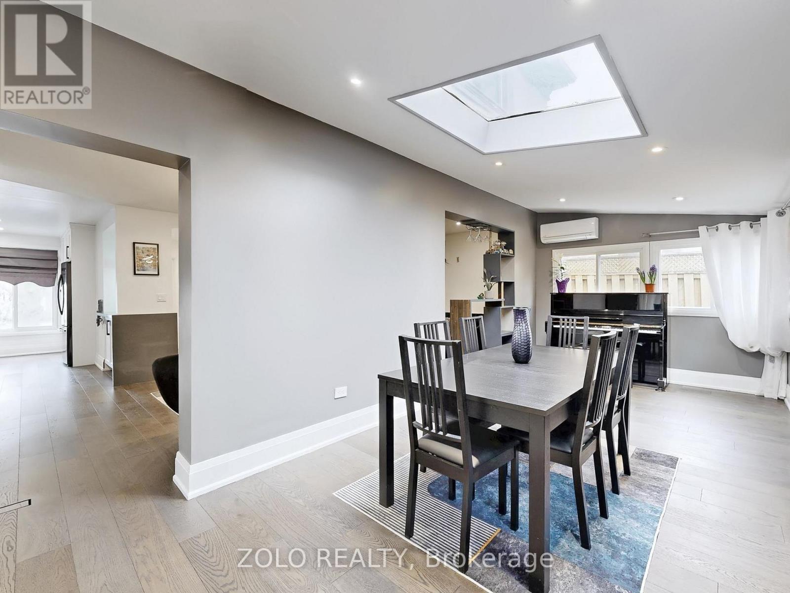 226 Thoms Crescent, Newmarket, Ontario  L3Y 1E1 - Photo 14 - N12937834