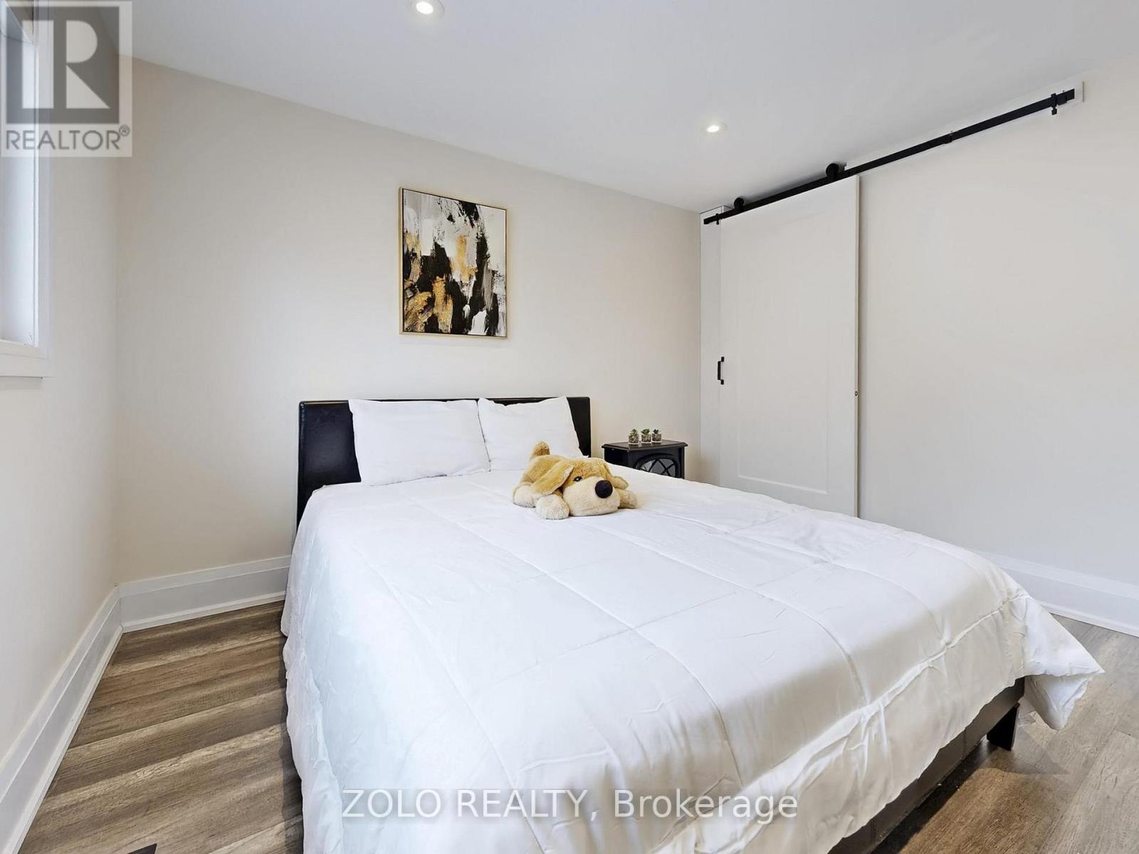 226 Thoms Crescent, Newmarket, Ontario  L3Y 1E1 - Photo 28 - N12937834