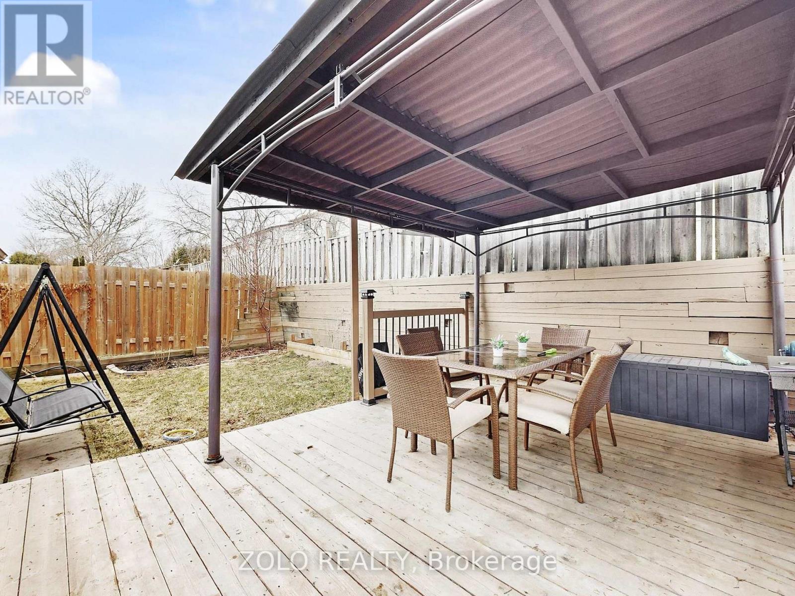 226 Thoms Crescent, Newmarket, Ontario  L3Y 1E1 - Photo 48 - N12937834