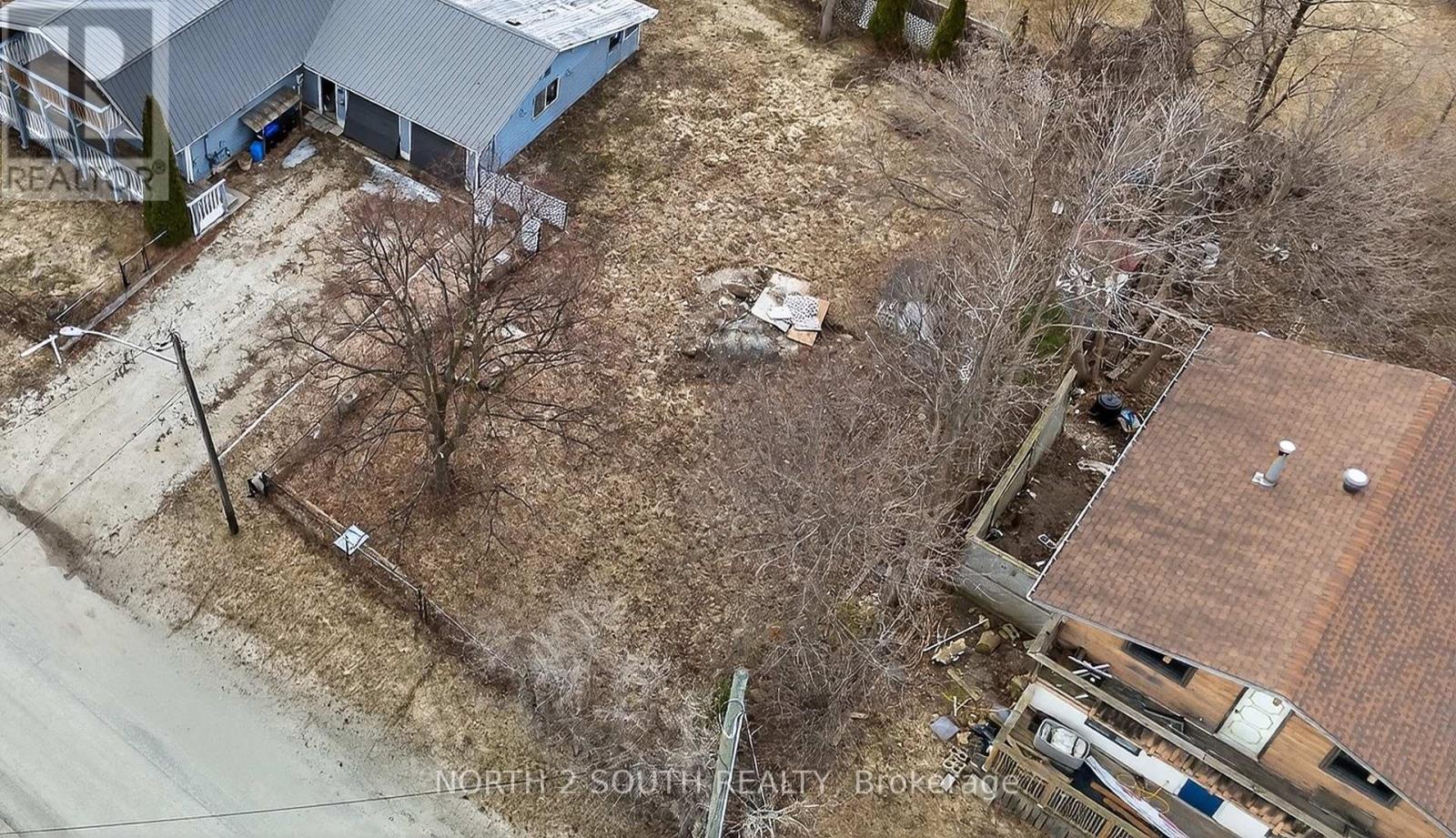 9 Bayview Avenue, Wasaga Beach, Ontario  L9Z 0E9 - Photo 8 - S12937850