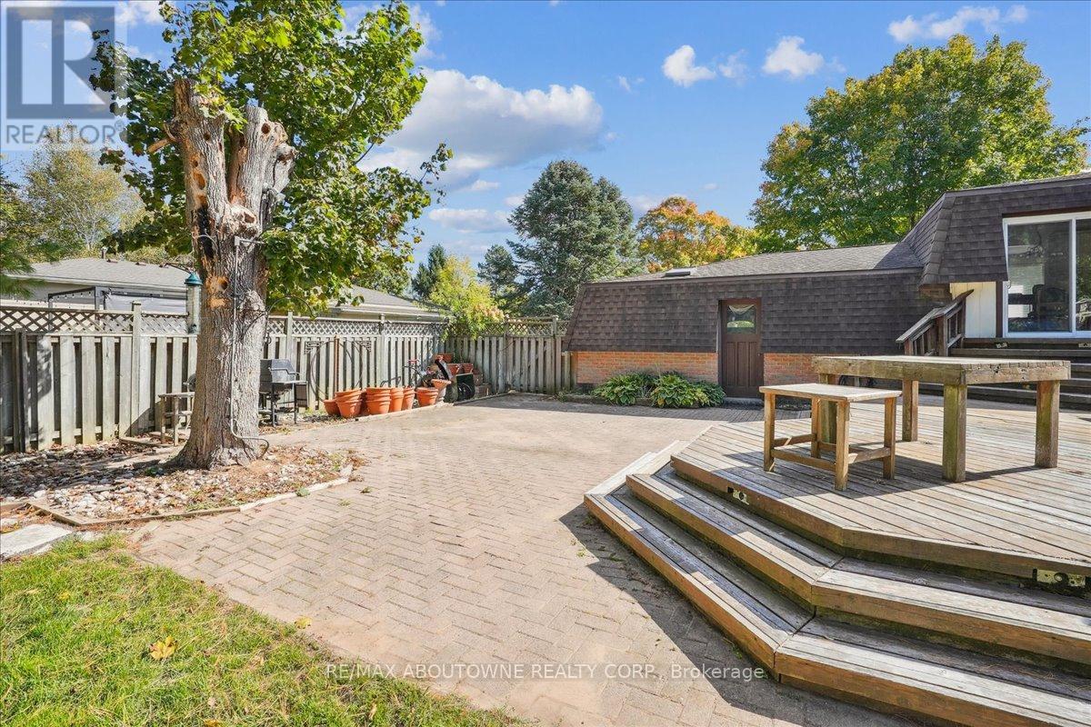 25 Bannisdale Way, Hamilton, Ontario  L0R 1H2 - Photo 39 - X12927842