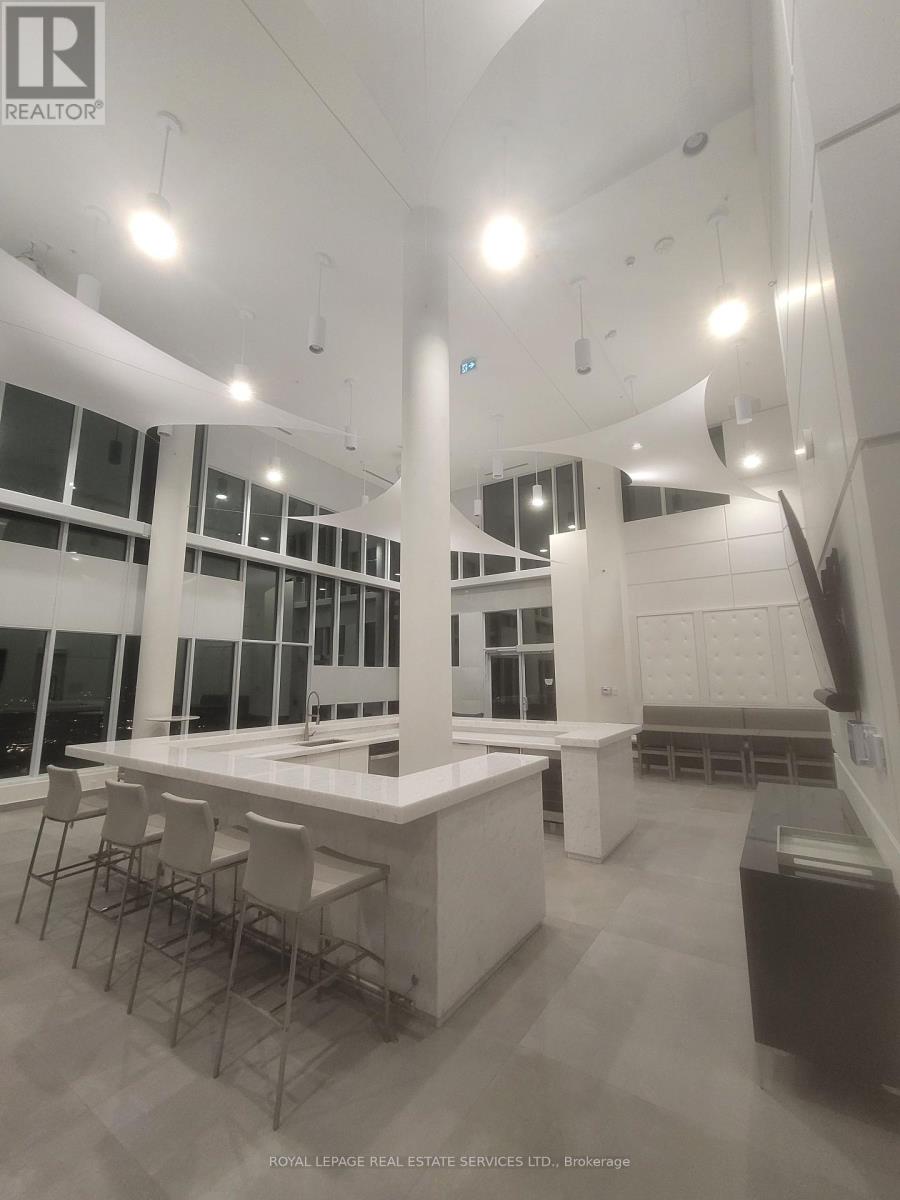 509 - 500 Brock Avenue, Burlington, Ontario  L7S 0A5 - Photo 10 - W12937826