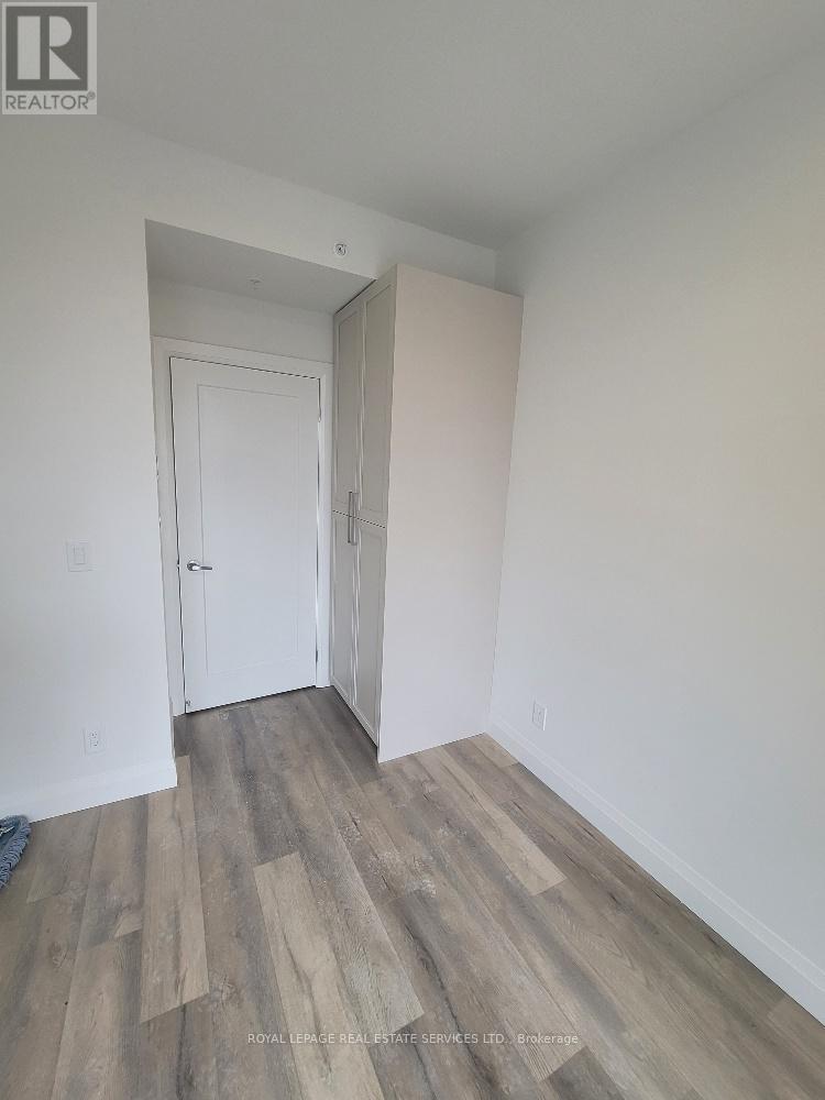 509 - 500 Brock Avenue, Burlington, Ontario  L7S 0A5 - Photo 8 - W12937826