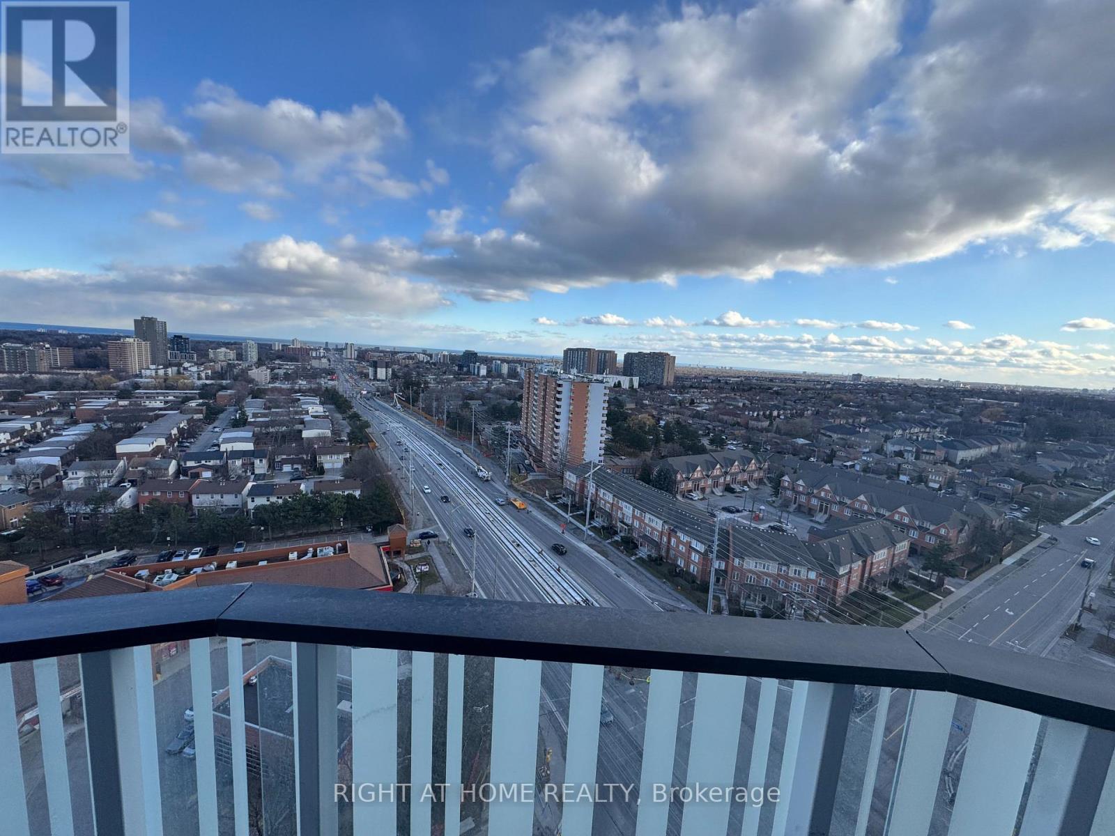 1512 - 1 Fairview Road E, Mississauga, Ontario  L6A 4C6 - Photo 10 - W12937828