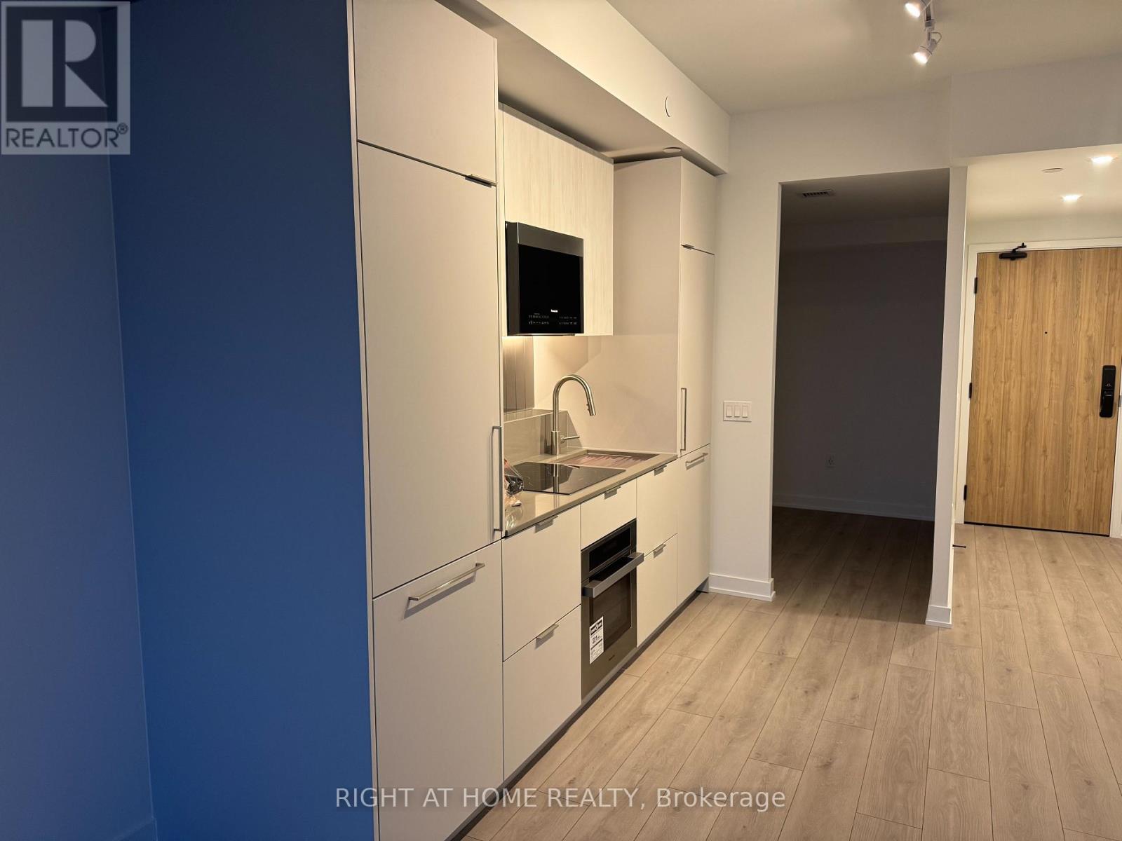 1512 - 1 Fairview Road E, Mississauga, Ontario  L6A 4C6 - Photo 6 - W12937828