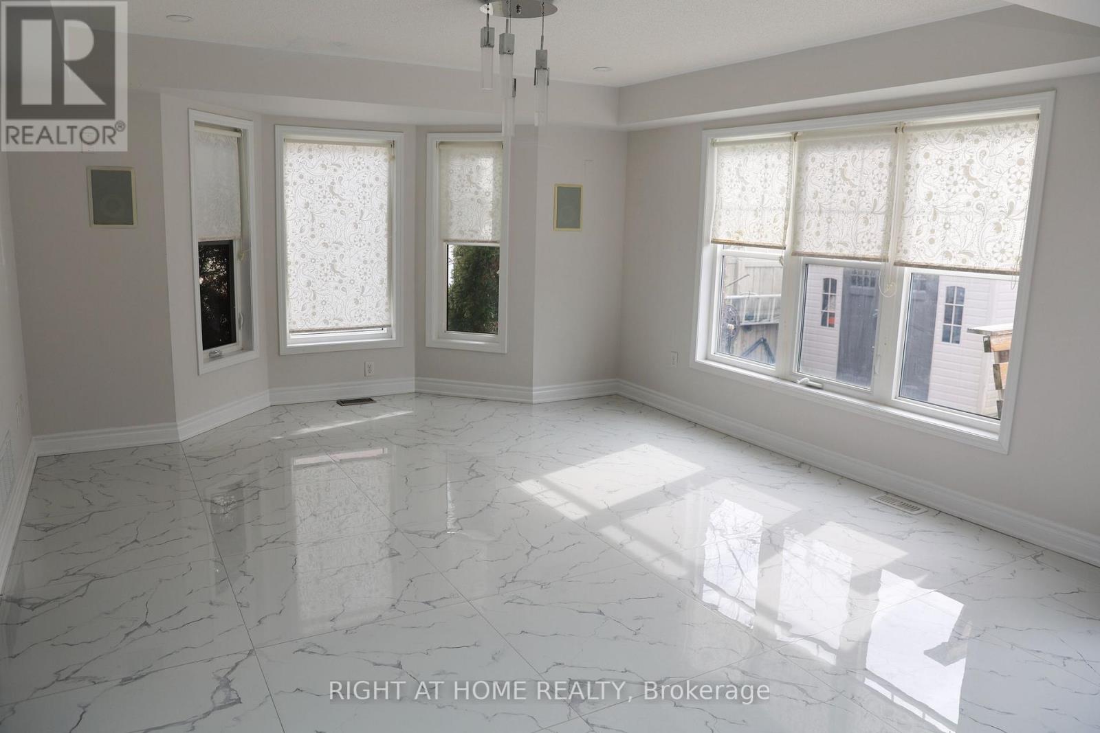 76 Bevington Road, Brampton, Ontario L7A 0S4 - Photo 4 - W12937836