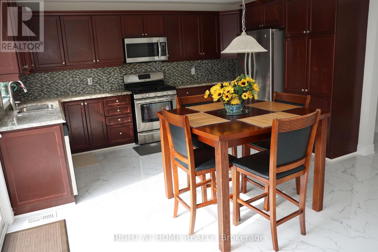 76 Bevington Road, Brampton, Ontario L7A 0S4 - Photo 6 - W12937836