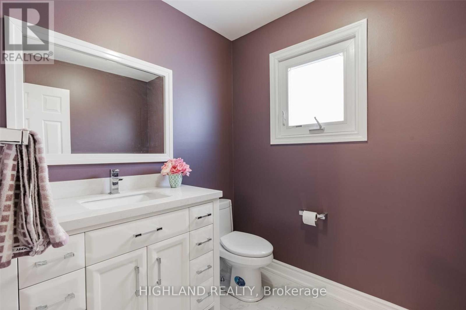 2325 Credit Valley Road, Mississauga, Ontario  L5M 4L5 - Photo 12 - W12937852