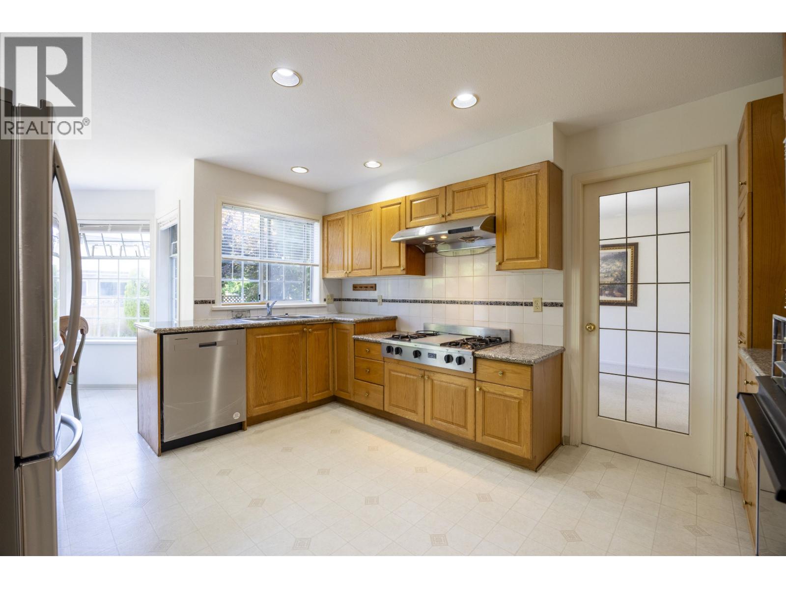 2063 W 47th Avenue, Vancouver, British Columbia  V6M 2M5 - Photo 16 - R3105132