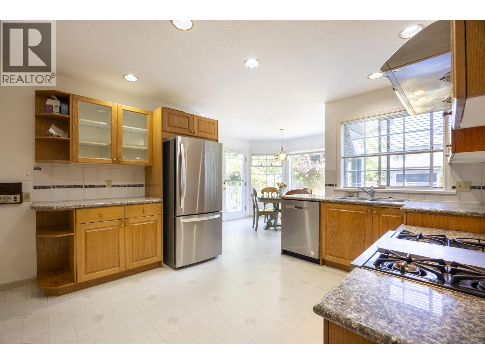 2063 W 47th Avenue, Vancouver, British Columbia  V6M 2M5 - Photo 17 - R3105132