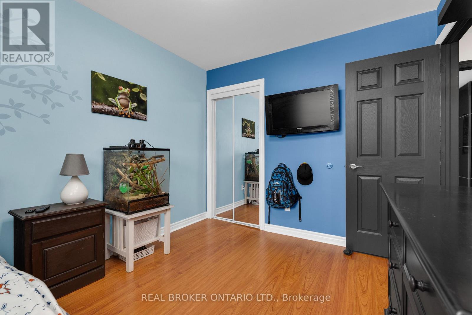 213 Centre Street, Essa, Ontario  L0M 1B0 - Photo 27 - N12931446