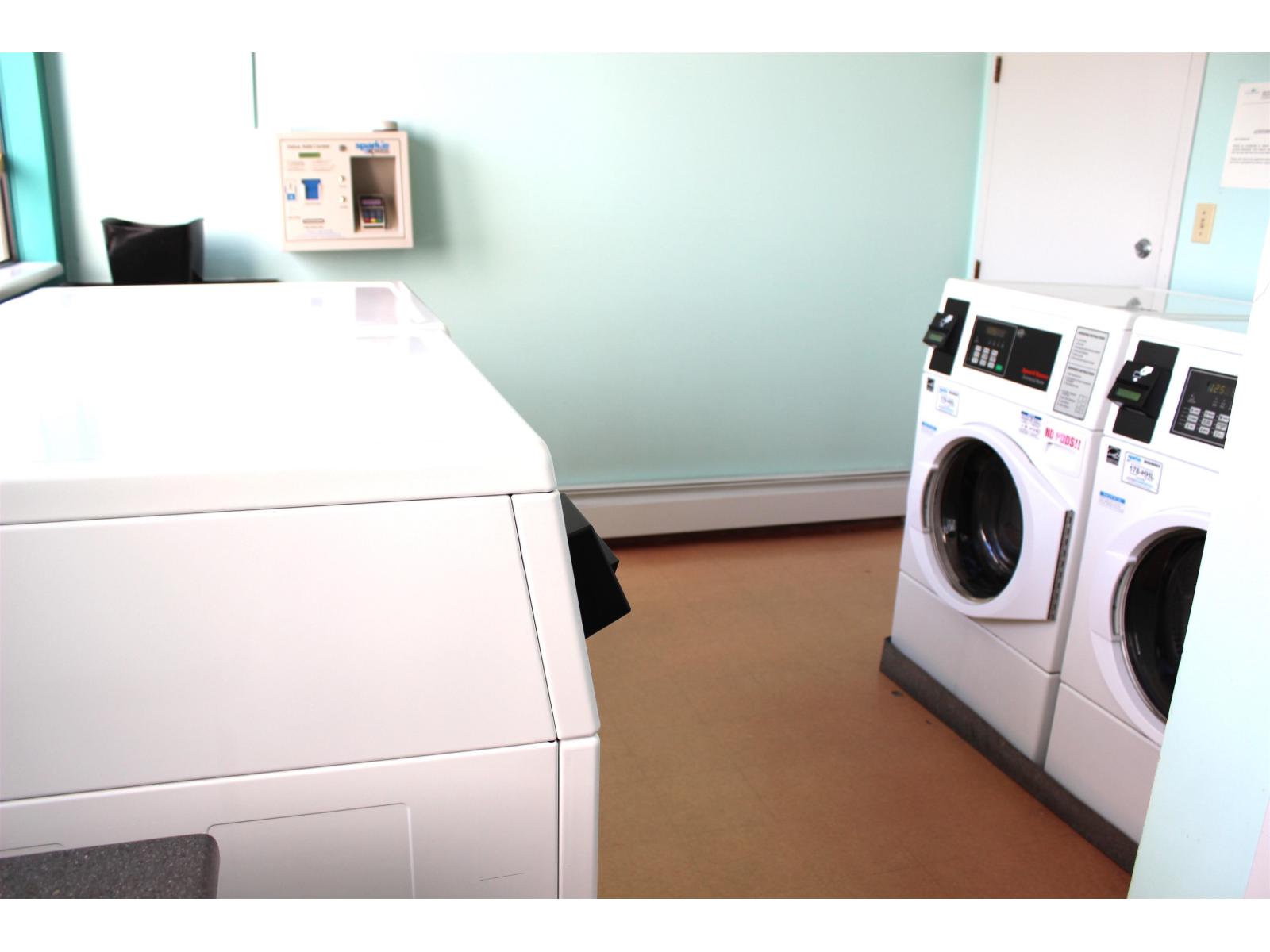 208 7473 140 Street, Surrey, British Columbia V3W 6G5 - Photo 11 - R3104252