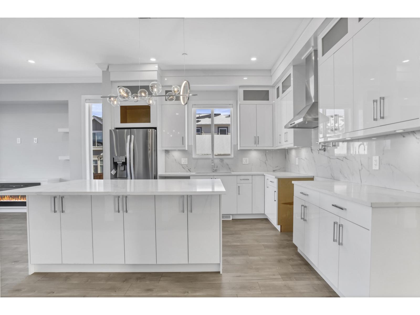 19685 74 Avenue, Langley, British Columbia  V2Y 3G6 - Photo 7 - R3103496