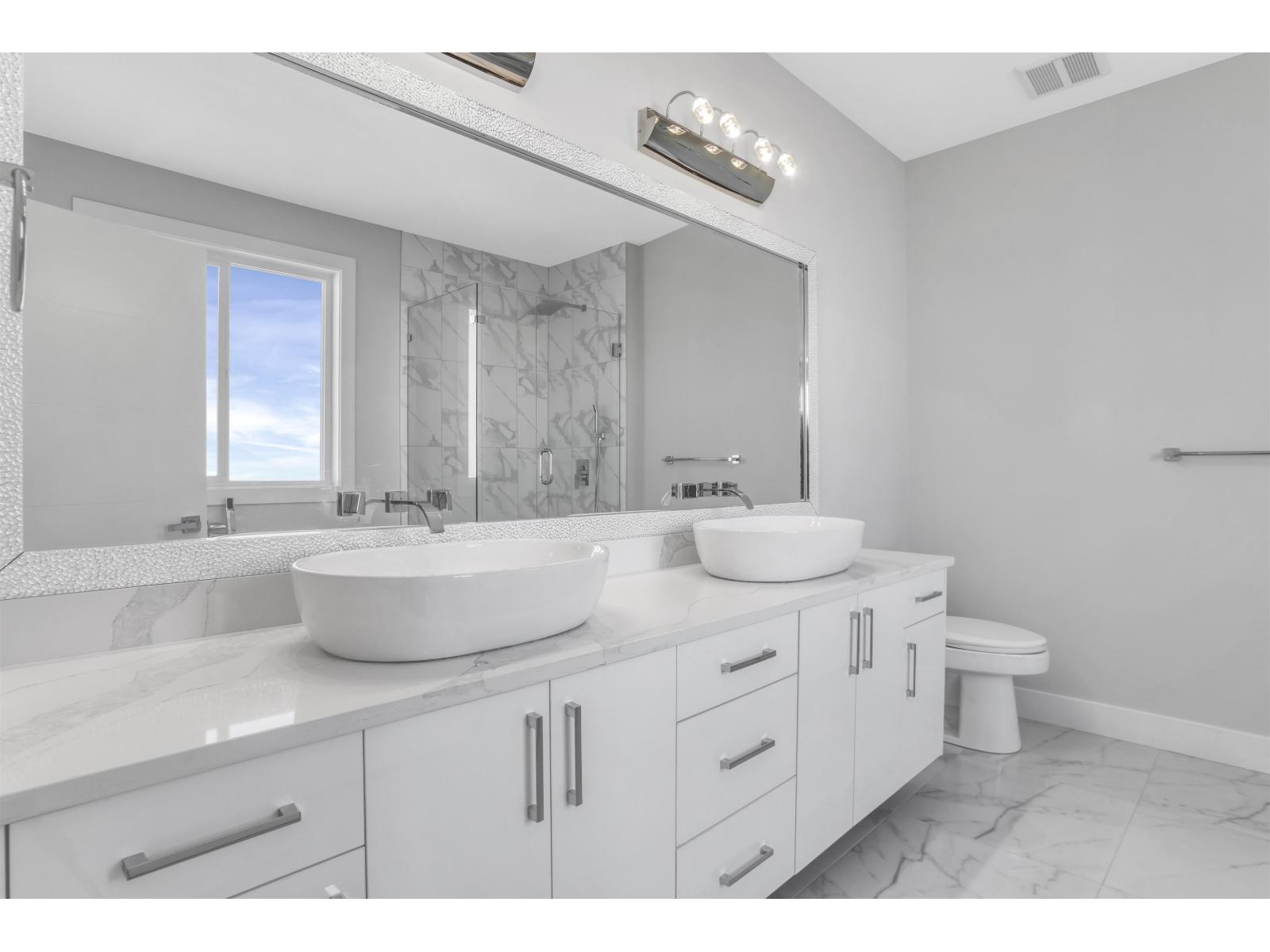 19685 74 Avenue, Langley, British Columbia  V2Y 3G6 - Photo 26 - R3103496