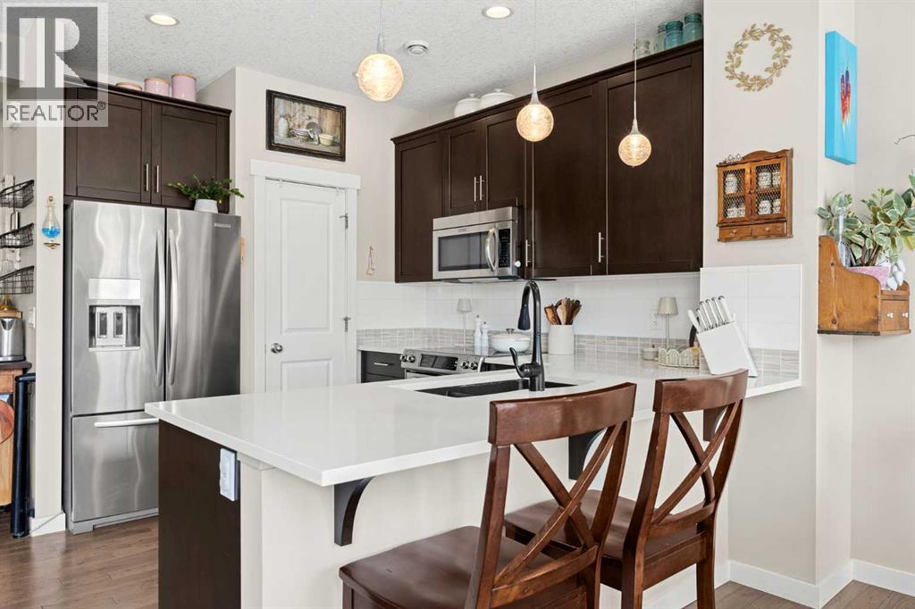 53 Nolanfield Road NW, Calgary, Alberta  T3R 0N1 - Photo 12 - A2295942