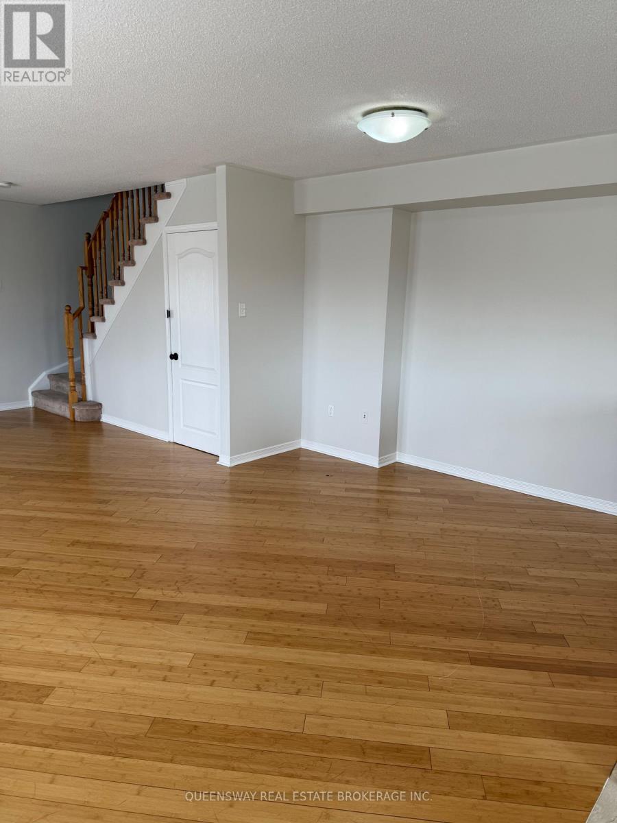 Upper - 514 Candlestick Circle, Mississauga, Ontario  L4Z 0B2 - Photo 11 - W12776940