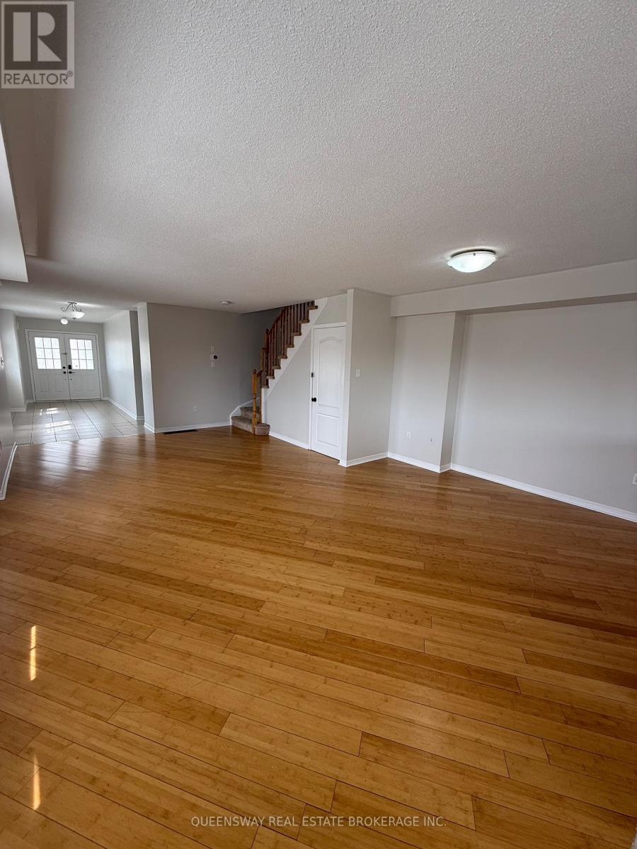 Upper - 514 Candlestick Circle, Mississauga, Ontario  L4Z 0B2 - Photo 15 - W12776940