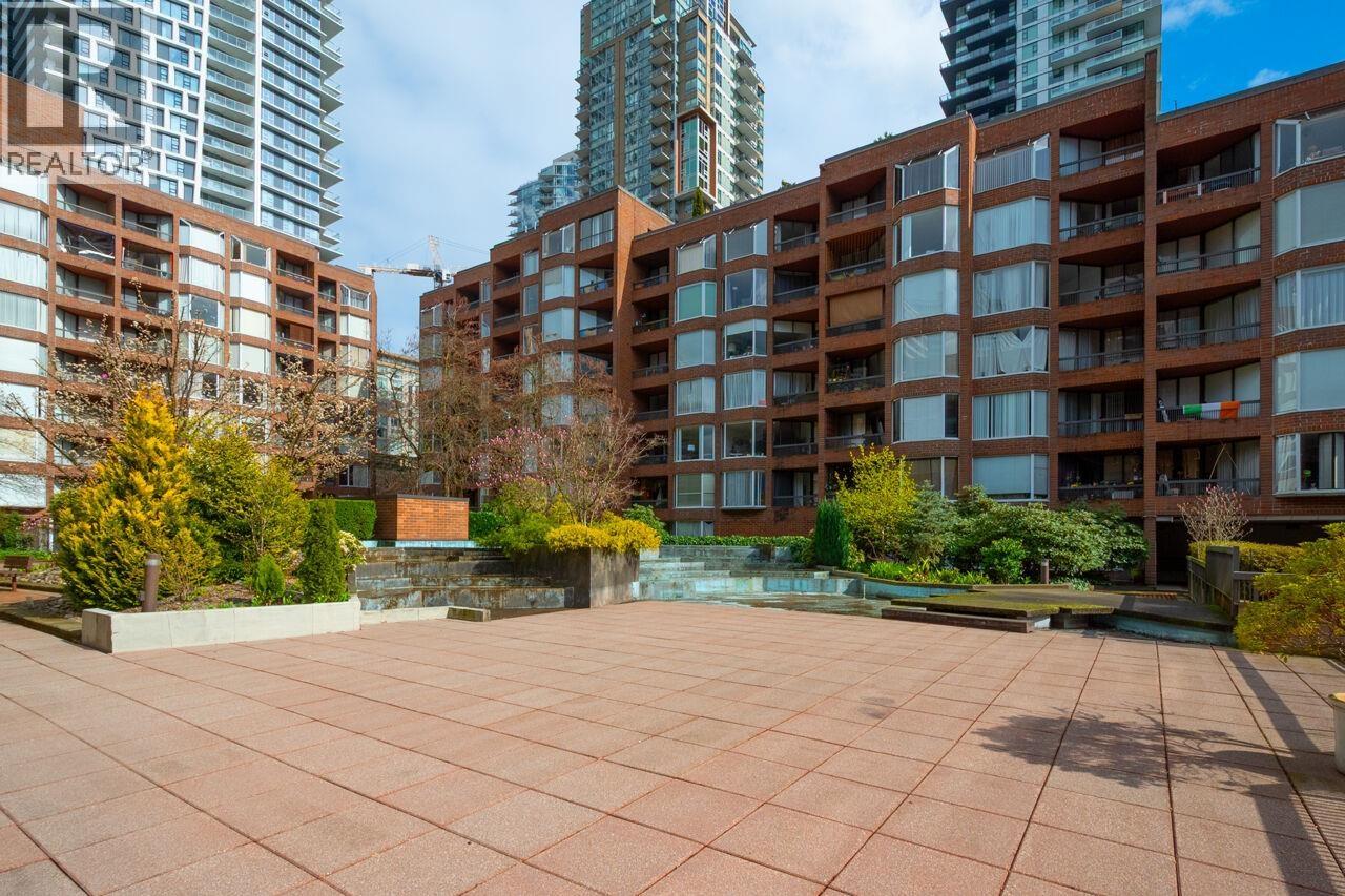 211 950 Drake Street, Vancouver, British Columbia  V6Z 2B9 - Photo 13 - R3105191