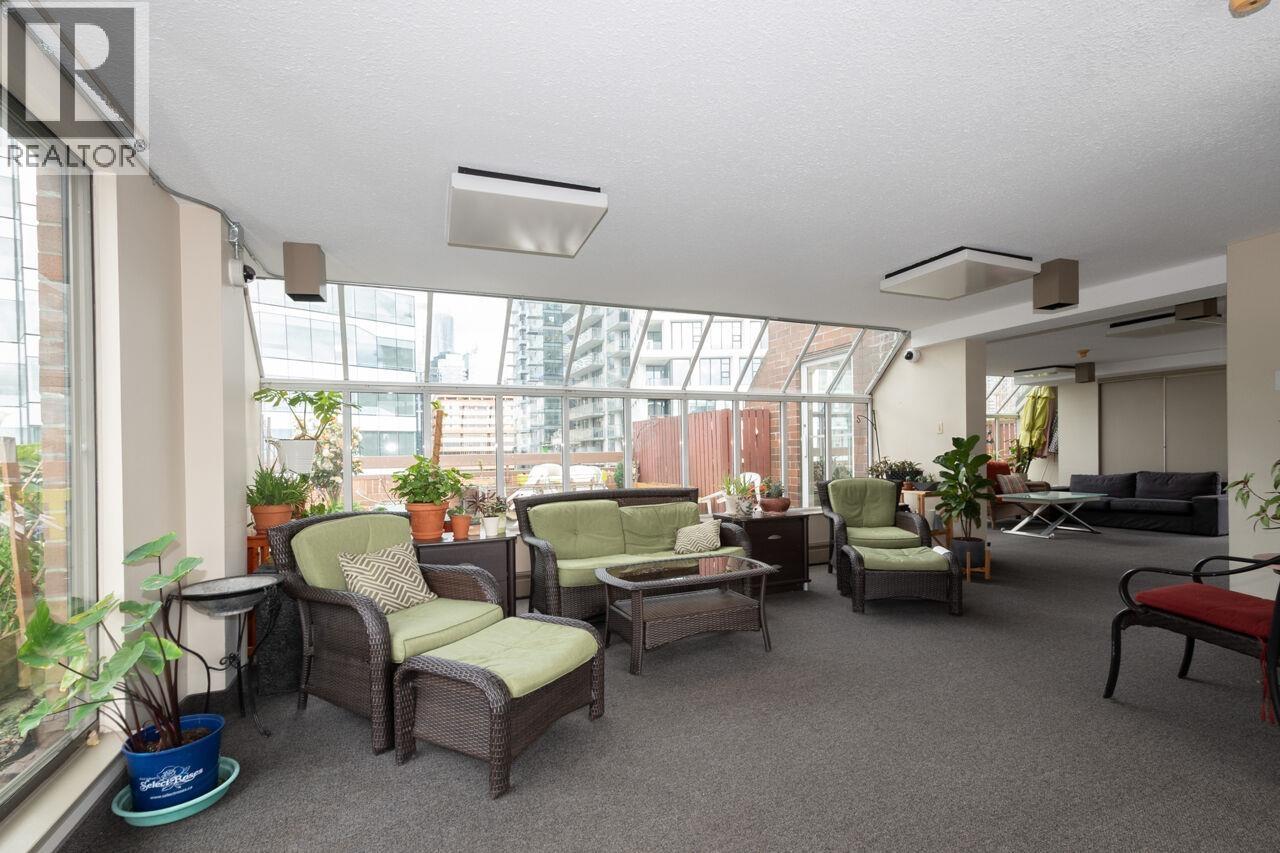 211 950 Drake Street, Vancouver, British Columbia  V6Z 2B9 - Photo 16 - R3105191