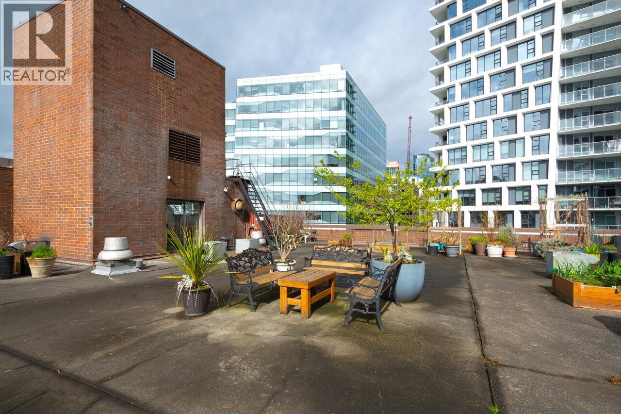 211 950 Drake Street, Vancouver, British Columbia  V6Z 2B9 - Photo 18 - R3105191