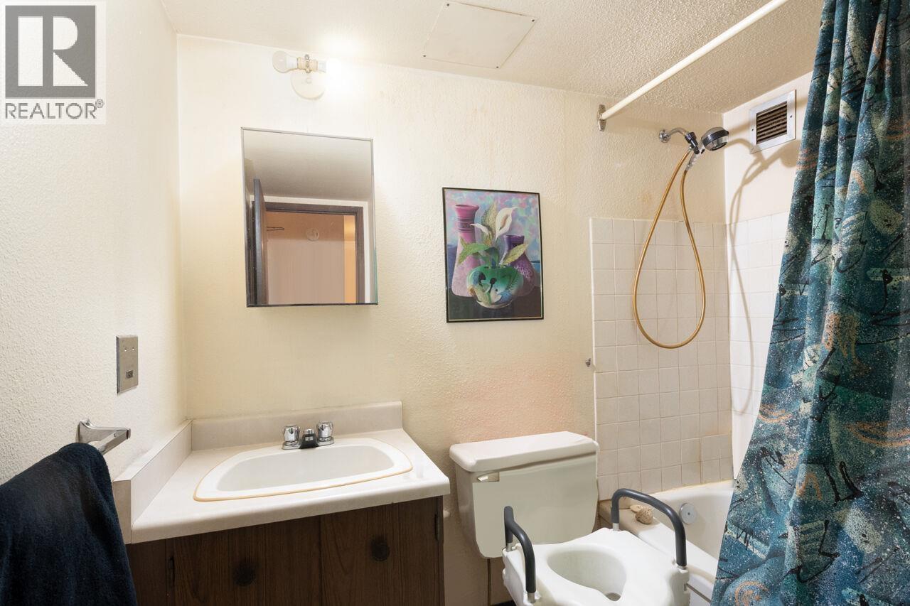 211 950 Drake Street, Vancouver, British Columbia  V6Z 2B9 - Photo 9 - R3105191