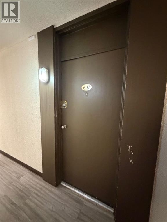 607, 13221 Macdonald Drive, Fort Mcmurray, Alberta T9H 4H2 - Photo 2 - A2297352