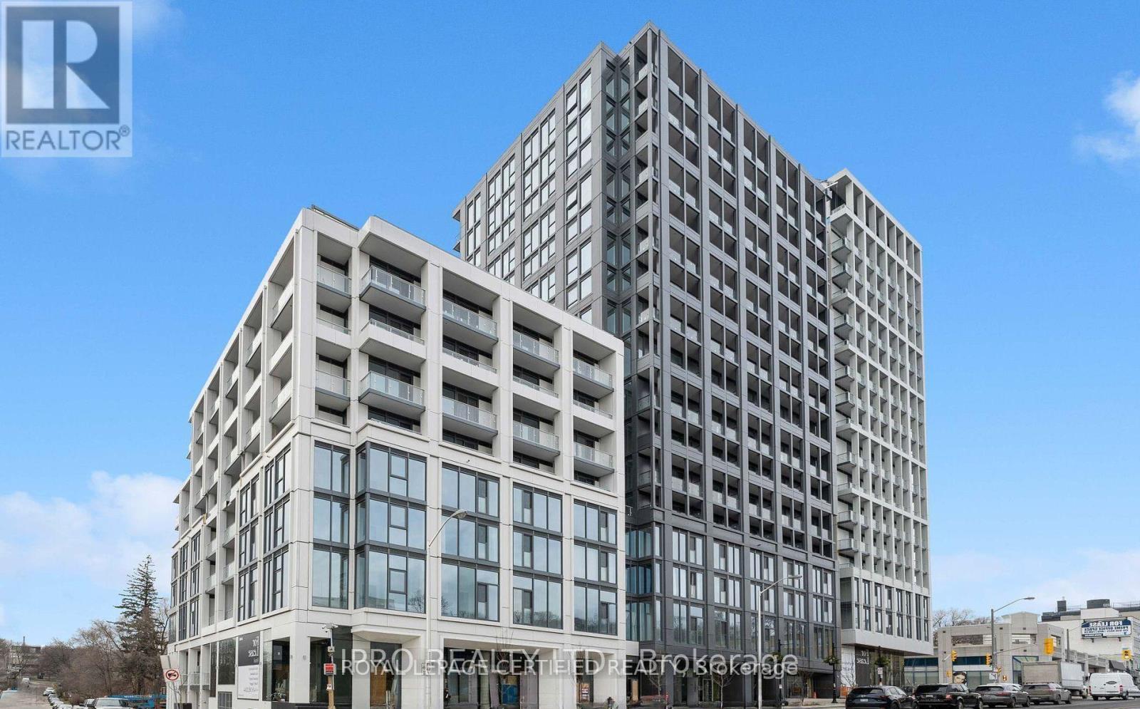 919 - 2020 BATHURST STREET, Toronto, Ontario