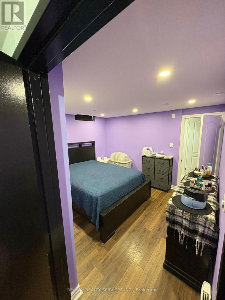 137 - 1100 Oxford Street, Oshawa, Ontario  L1J 6G4 - Photo 3 - E12937860